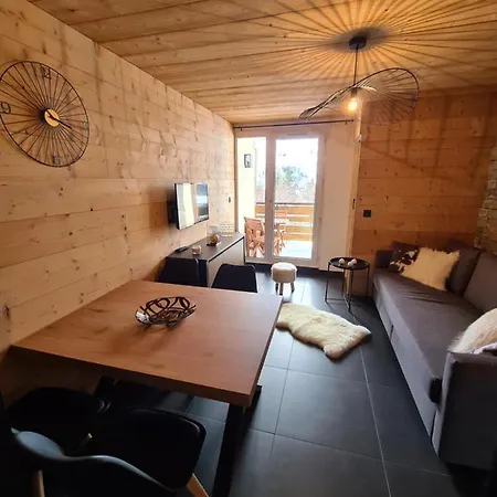 4 Pers. Pied Des Pistes Les 2 Alpes Apartment *